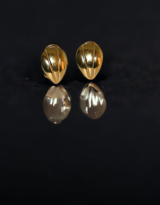 Earring 14kt $550